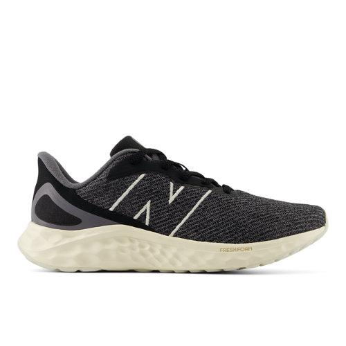 New Balance Herren Fresh Foam Arishi v4 in Schwarz/Grau/Beige, Synthetic, Größe 44 on Productcaster.