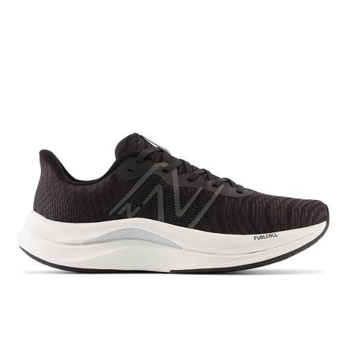 New Balance Herren FuelCell Propel v4 in Schwarz/Weiß, Synthetic, Größe 46.5 on Productcaster.