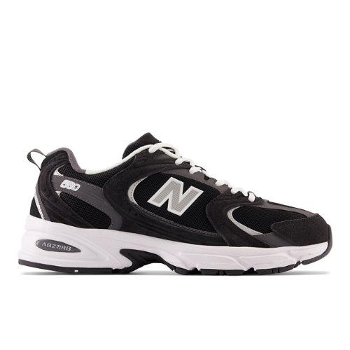 New Balance Unisex 530 in Preto, Synthetic, Tamanho 40.5 on Productcaster.