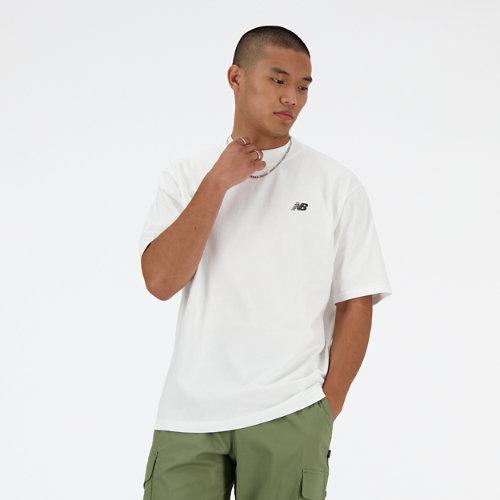 New Balance Homme Shifted Oversized T-Shirt en Blanc, Cotton, Taille XS on Productcaster.