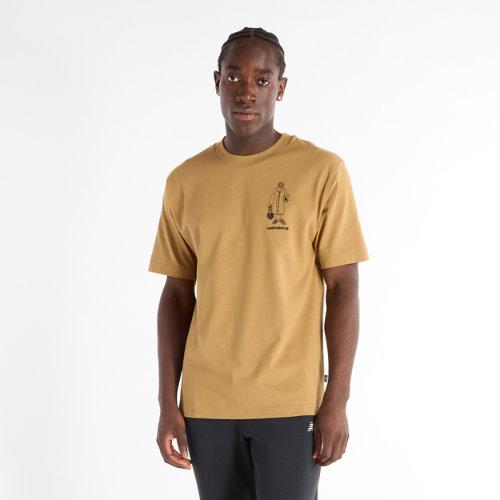 New Balance Män Athletics Relaxed Grandma T-Shirt i Brown Cotton, Storlek 2XL on Productcaster.