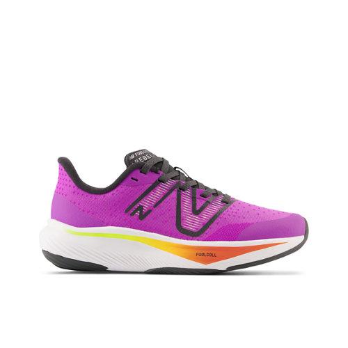 New Balance Niños FuelCell Rebel v3 en Rosa/Negro, Synthetic, Talla 30 on Productcaster.