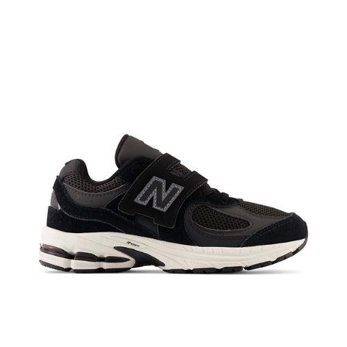 New Balance Bambino 2002 Hook & Loop in Nero, Leather, Taglia 33 on Productcaster.