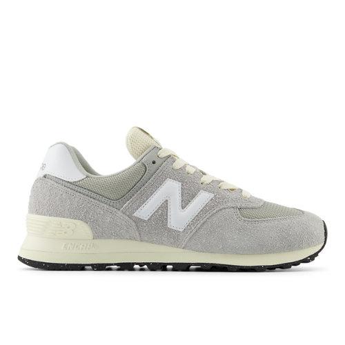 New Balance Unisex 574 Suede/Mesh, size 7.5 on Productcaster.