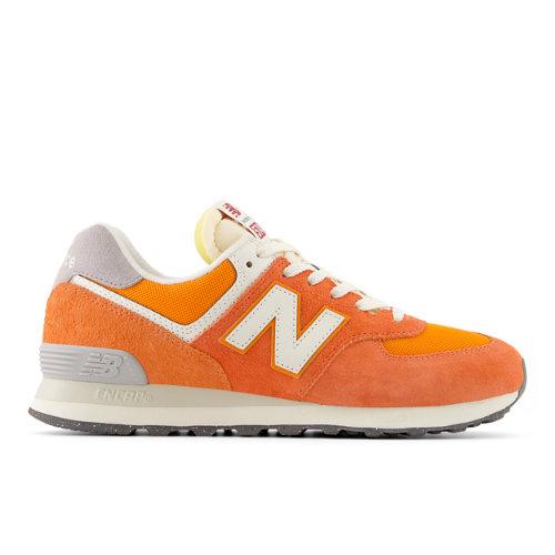 New Balance Unisex 574 en Rouge/Blanc, Suede/Mesh, Taille 45.5 Large on Productcaster.