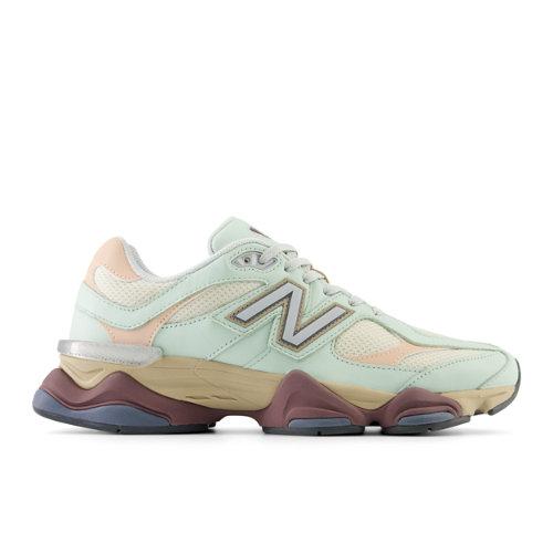 New Balance Unisex 9060 i Green/Beige/Pink Leather, Storlek 41.5 on Productcaster.