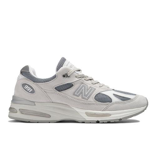 New Balance Unisex MADE in UK 991v2 in Grigio/Bianca, Suede/Mesh, Taglia 39.5 on Productcaster.