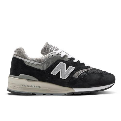 New Balance Unisex Made in USA 997 Core in Schwarz, Suede/Mesh, Größe 38 on Productcaster.