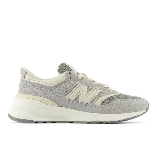 New Balance Unisex 997R i Grey Suede/Mesh, Størrelse 42.5 on Productcaster.