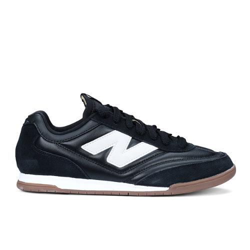 New Balance Unisex RC42 i Black Synthetic, Størrelse 37.5 on Productcaster.