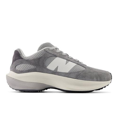 New Balance Unisex WRPD in Grau/Weiß, Suede/Mesh, Größe 42 on Productcaster.