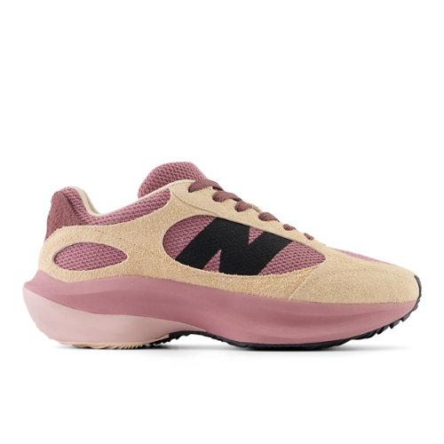 New Balance Unisex WRPD RUNNER in Nero/Rosa, Suede/Mesh, Taglia 38.5 on Productcaster.