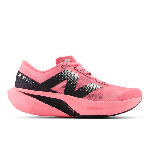 New Balance Femme FuelCell Rebel v4 en Rose/Noir/Blanc, Synthetic, Taille 40 on Productcaster.