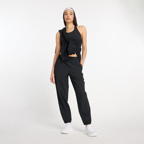 New Balance Damen Athletics Stretch Woven Jogger in Schwarz, Poly Knit, Größe XS on Productcaster.