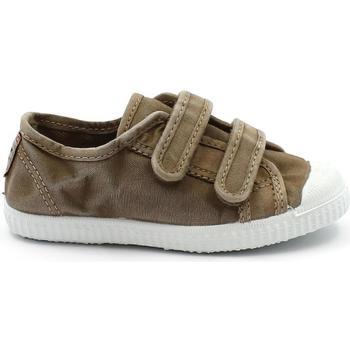 Lage Sneakers Cienta CIE-CCC-78777-46-b on Productcaster.