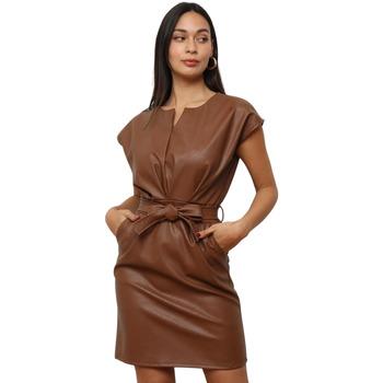 Jurk La Modeuse 73296_P172923 on Productcaster.