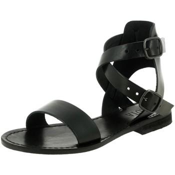 Sandalen Iota 720 on Productcaster.