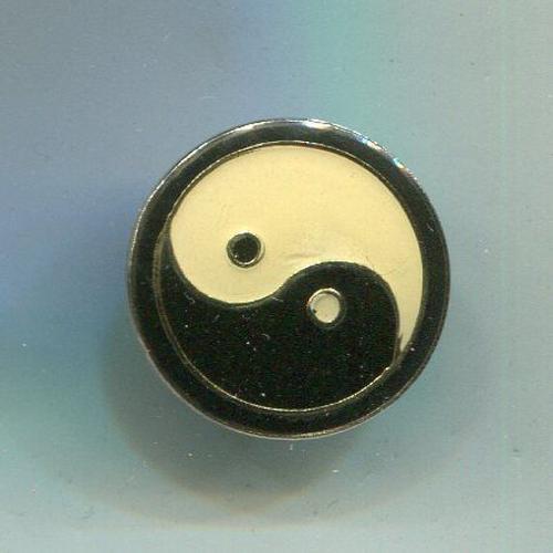 Pins Ying Et Yang on Productcaster.