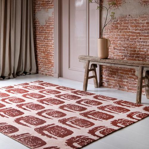 Tapis Salon Fait Main Woodblock Rouge 170x240 En Coton on Productcaster.