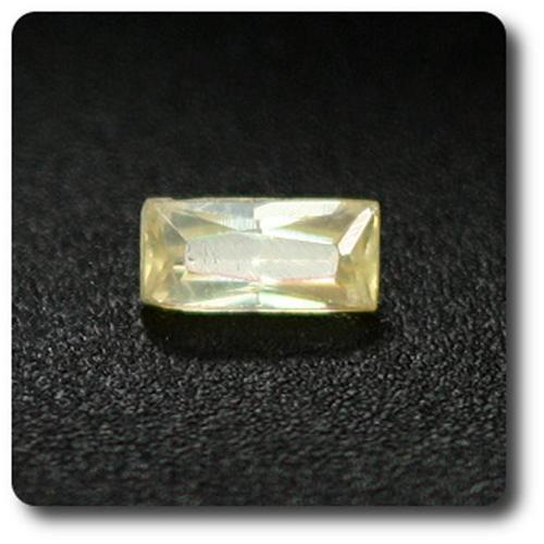 Scheelite. 0.29 Cts. If. Chine on Productcaster.