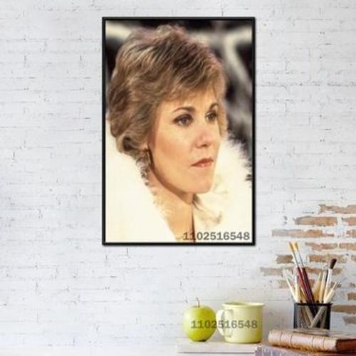 Affiche en toile Helen Reddy, peinture d'affiche,mpression murale P... on Productcaster.