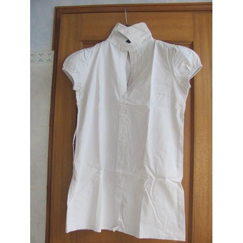 Chemise Blanche Avec Passant on Productcaster.