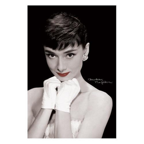 Audrey Hepburn - Red Lips - Affiche / Poster Envoi En Tube on Productcaster.