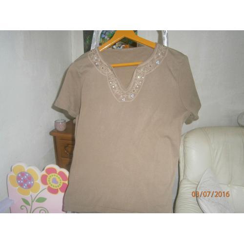 Tee Shirt Marron on Productcaster.