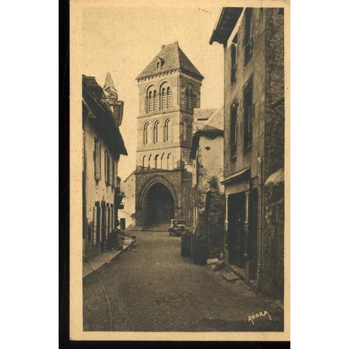 Carte Postale De Salers (Cantal) L'eglise (Xiième Siècle) on Productcaster.