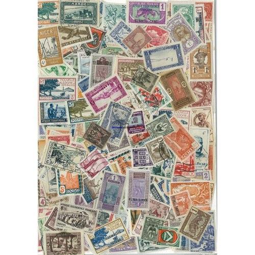 Communaute Francaise 100 Timbres Different Obliteres on Productcaster.