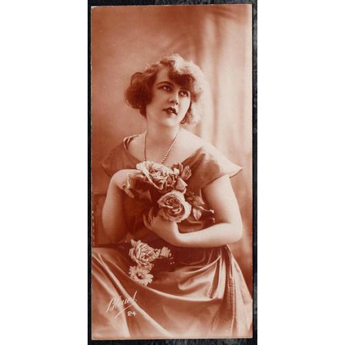 Carte Postale Ancienne, France, " Meilleurs Voeux ", Jeune Femme Av... on Productcaster.