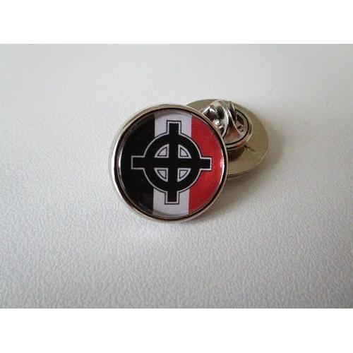 Pins Pin's Badge Croix Celtique Allemagne Nationalisme - Finition A... on Productcaster.