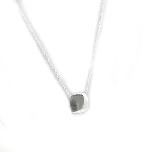 Collier Argent "Identité on Productcaster.