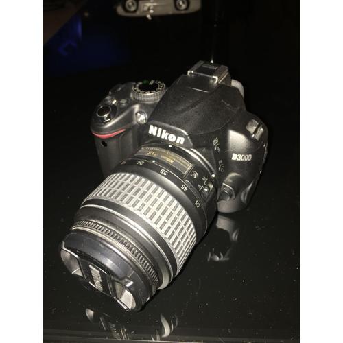 Nikon D3000 on Productcaster.