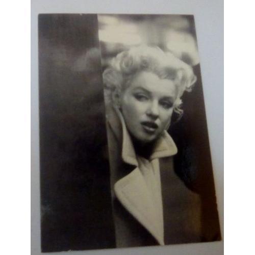 Marilyn Monroe - 10x15cm - Carte Postale on Productcaster.