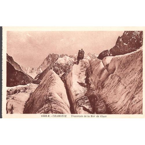 Carte Postale De Chamonix (Haute-Savoie) Traversée De La Mer De Glace on Productcaster.