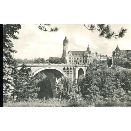 Carte Postale De Luxembourg (Luxembourg) Pont Adolphe Et Caisse D'e... on Productcaster.