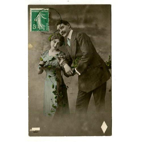 Carte Postale Ancienne - Couple D' Amoureux - 1916 on Productcaster.