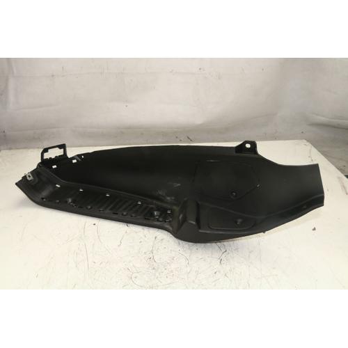 Marche Pied Gauche Piaggio Mp3 Lt 400 2007 - 2012 / 64771 (Reconditionné) on Productcaster.