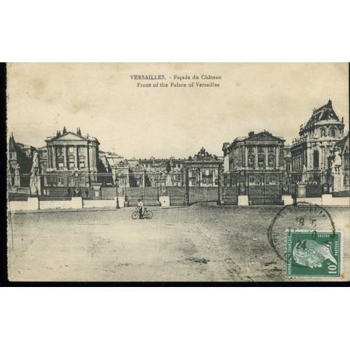 Carte Postale De Versailles (Yvelines) Façade Du Château on Productcaster.