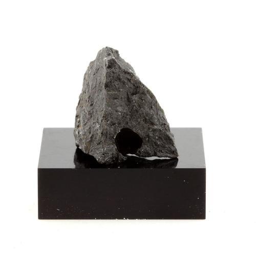 Geikielite. 38.54 Ct. Lanark, Ontario, Canada. on Productcaster.