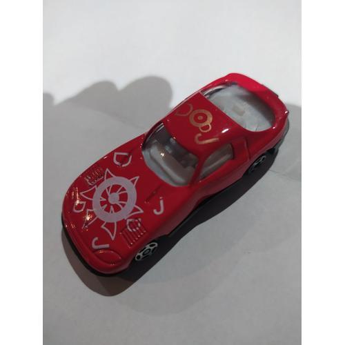 Petite Voiture Coupe Rouge on Productcaster.