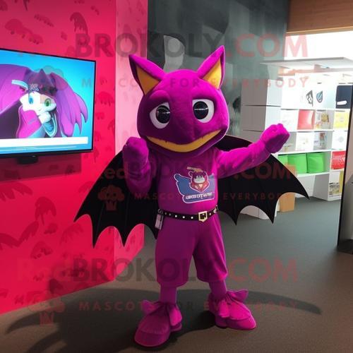 Mascotte Redbrokoly De Chauve-Souris Magenta Habillée D'un T-Shirt ... on Productcaster.