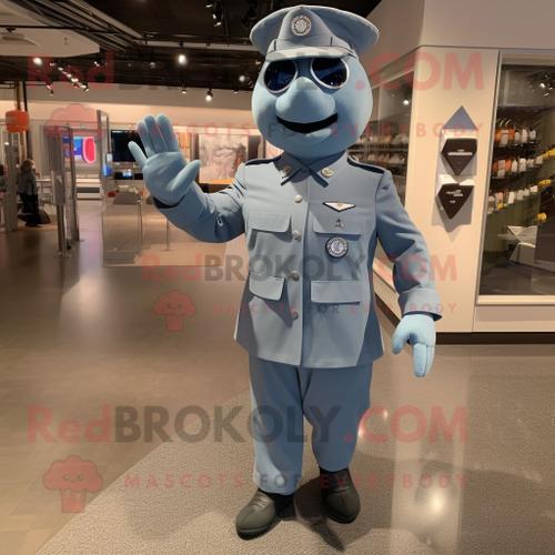 Mascotte Redbrokoly De Soldat De L'armée De L'air Argentée Habillée... on Productcaster.