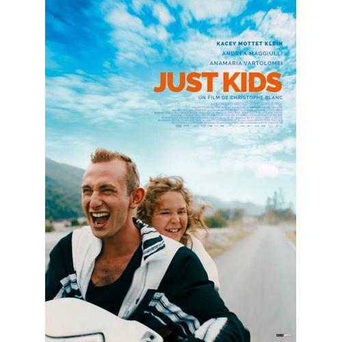 Just Kids - Véritable Affiche De Cinéma Pliée - Format 40x60 Cm - D... on Productcaster.