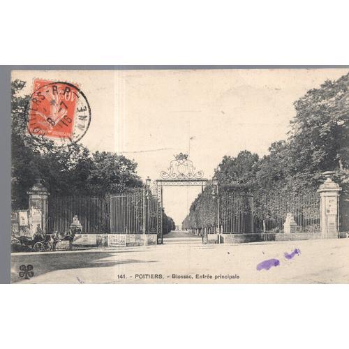 Carte Postale De Poitiers (Vienne) Blossac, Entrée Principale on Productcaster.