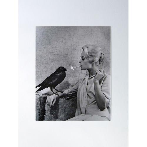 Canevas imprimer Tippi Hedren fumant sa cigarette Impression sur to... on Productcaster.