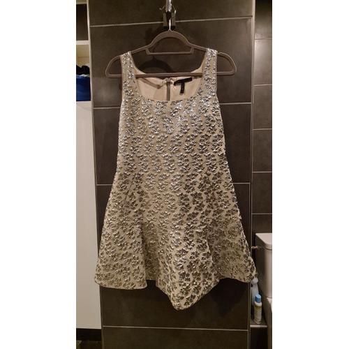 Robe Bcbg Max Azria Doré T.M (Ou 40) on Productcaster.