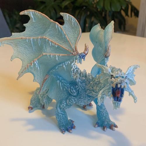 Plastoy Dragon De Glace on Productcaster.