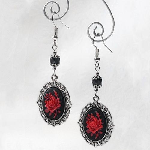 Boucles D'oreilles Caméo Rose Gothique Noir Et Rouge, Argent Antiqu... on Productcaster.